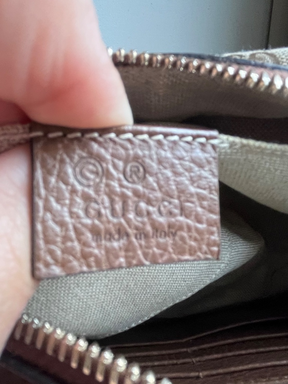 Gucci camera bag - Picture 3 of 8